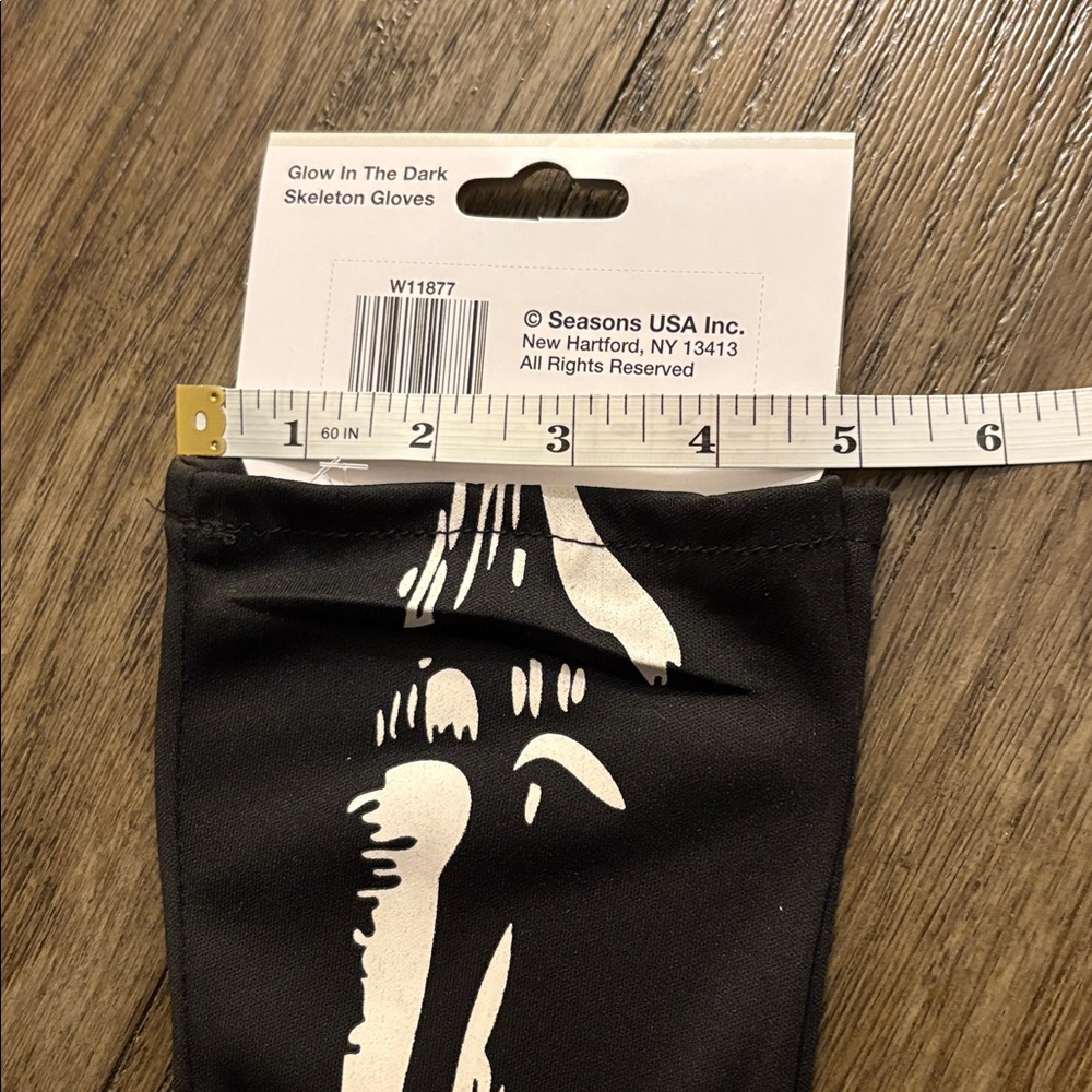 NWT [Seasons] Glow in the Dark Elbow Length Black Skeleton Gloves, Adult OS - Picture 9 of 10